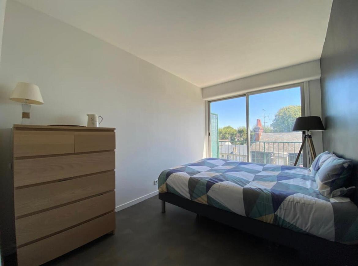 Apartament Vue Sur Les Toits De Tours Zewnętrze zdjęcie